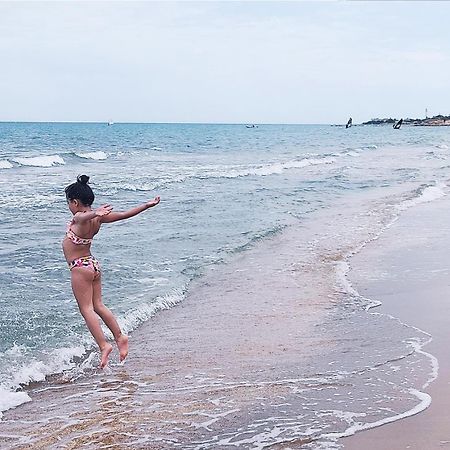 Oroblu. Villetta Singola A 50 Metri Dal Mare Marina di Ragusa Zewnętrze zdjęcie